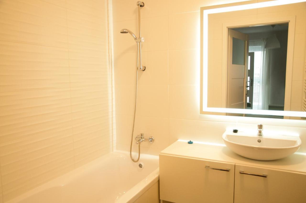 Apartament Verde Łódź Exteriör bild